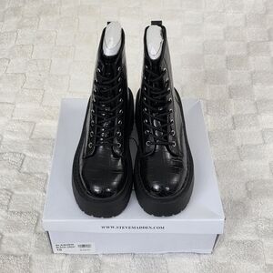Steve Madden Slasher Combat Platform Boot Black Croc Women's Size 10 BNIB